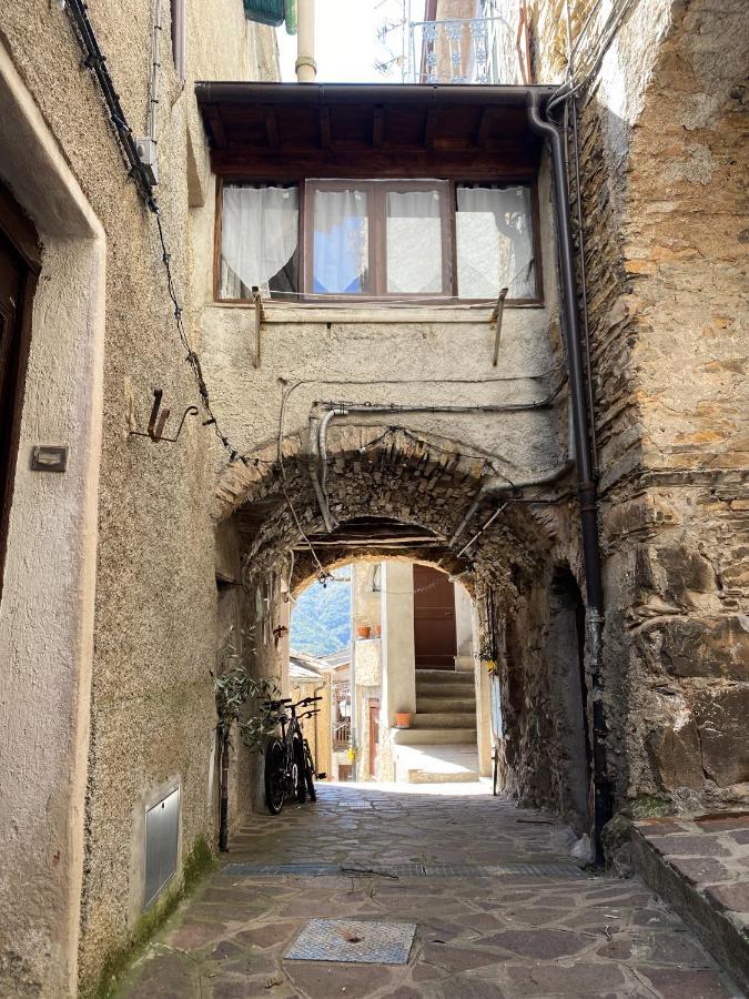 La Dimora Della Strega Appartement Glori Buitenkant foto